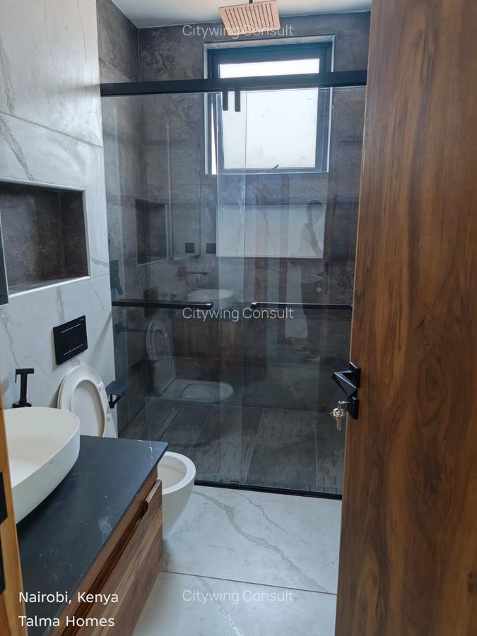 2 Bed Apartment with En Suite at Peponi Road - 7