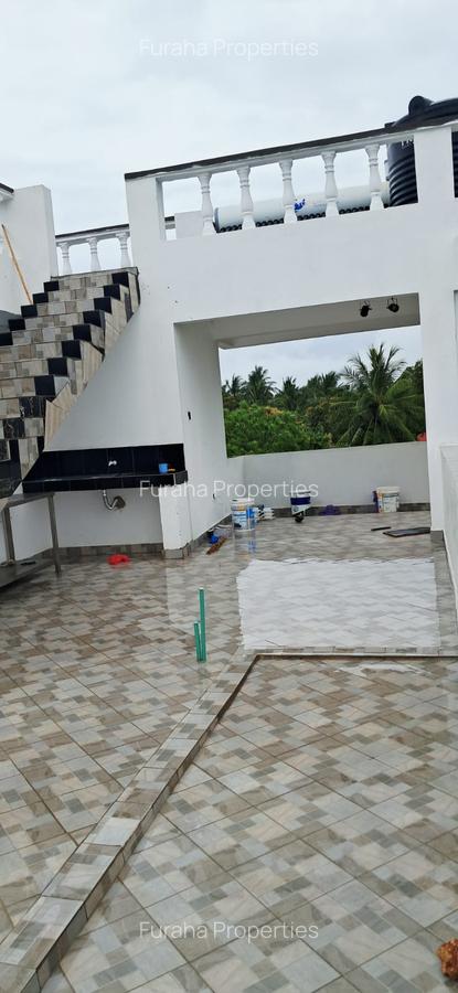 4 Bed Villa in Diani - 7