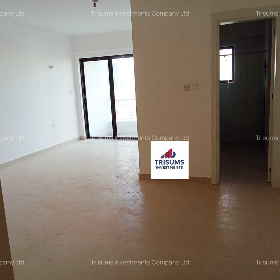 4 Bed Apartment with En Suite in Spring Valley - 10