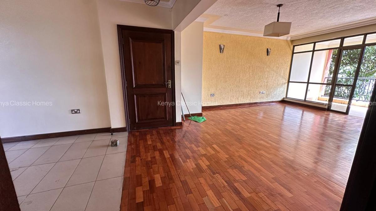 2 Bed Apartment with En Suite at State House - 7