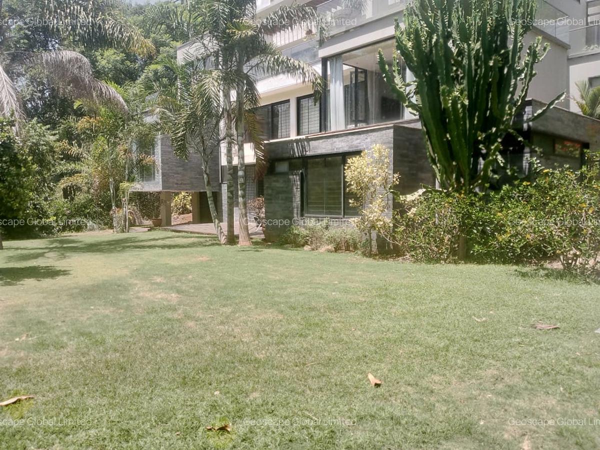 Furnished 2 Bed Apartment with En Suite in Gigiri - 2