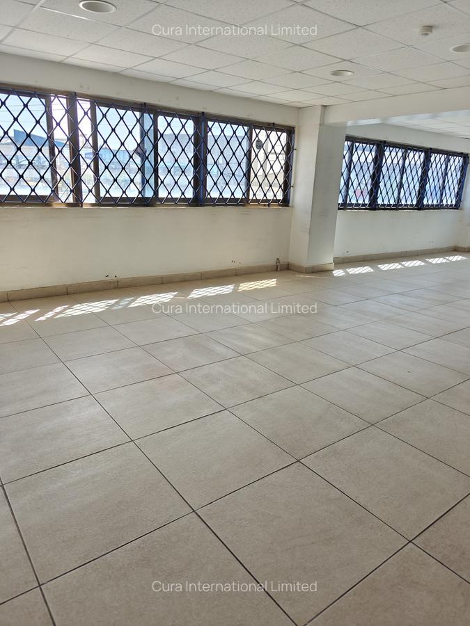 12,800 ft² Warehouse with Service Charge Included at Lunga Lunga - 6