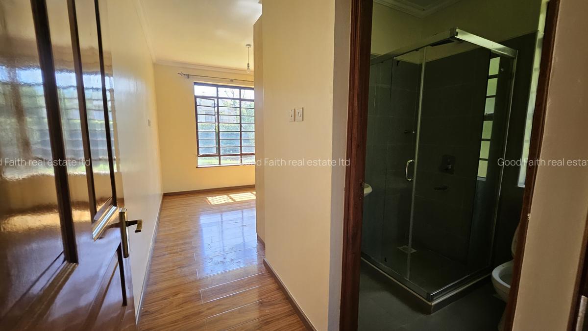 4 Bed Townhouse with En Suite in Kiambu Road - 10