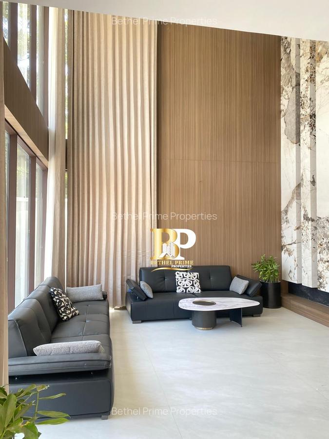 5 Bed Villa with En Suite in Lavington - 4