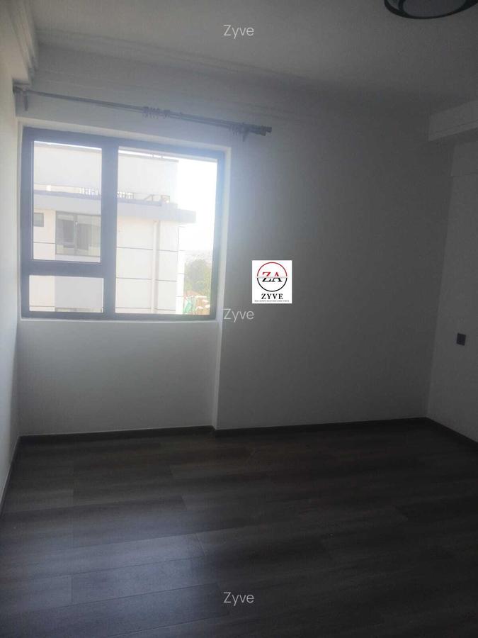 2 Bed Apartment with En Suite at Lavington - 7