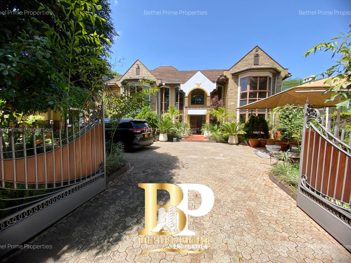 6 Bed Townhouse with En Suite in Runda - 19
