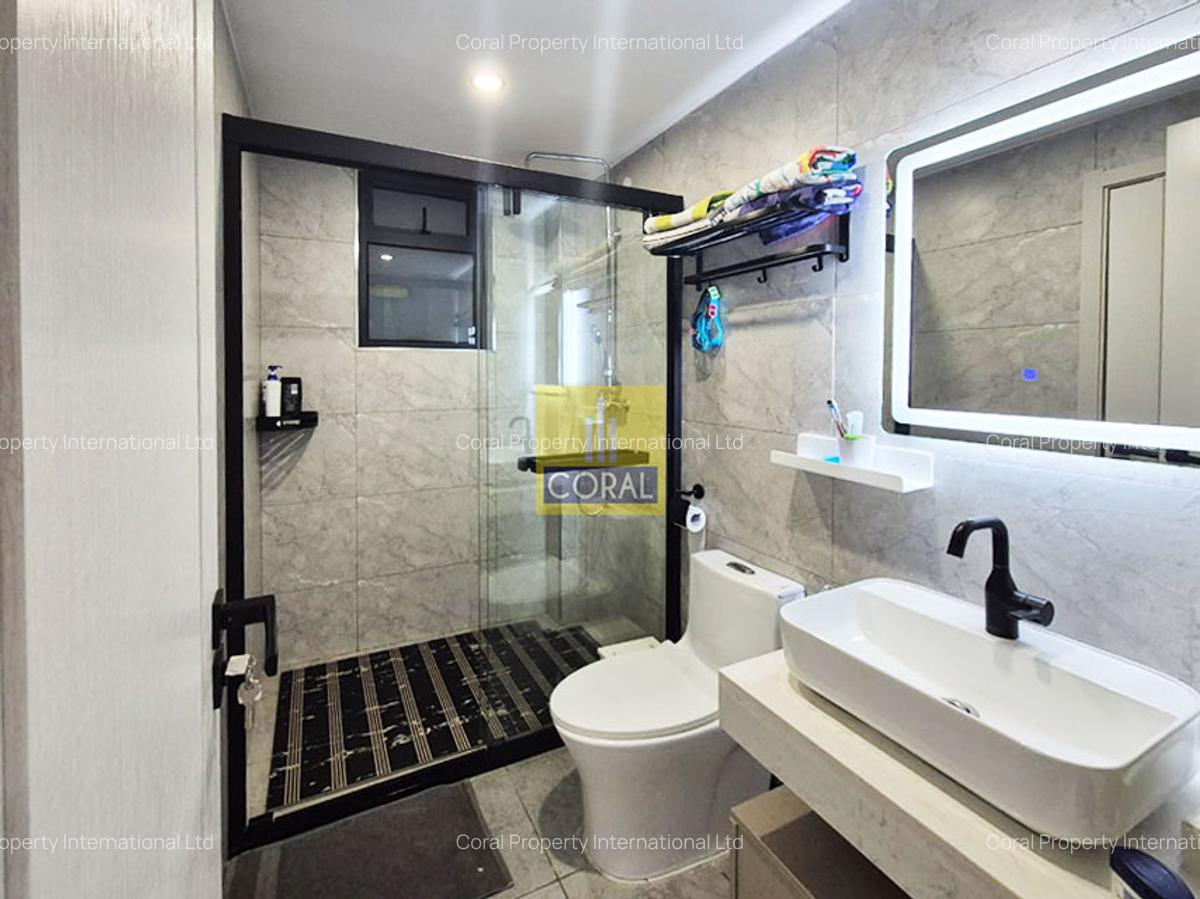 3 Bed Apartment with Swimming Pool in Kilimani - 9