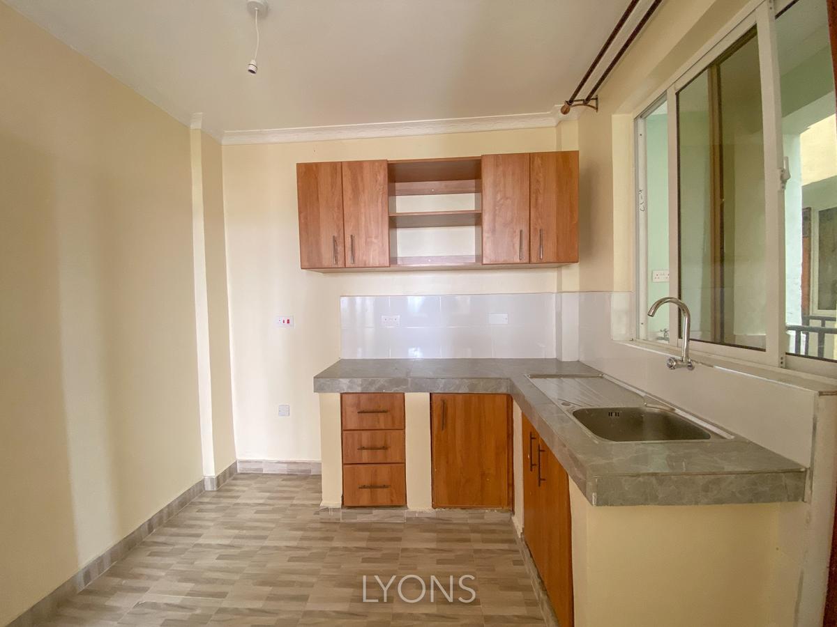 2 Bed Apartment with En Suite at Mashuria - 4