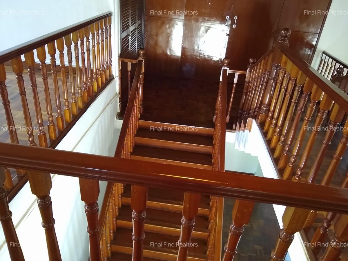 4 Bed House with Garden in Runda - 17