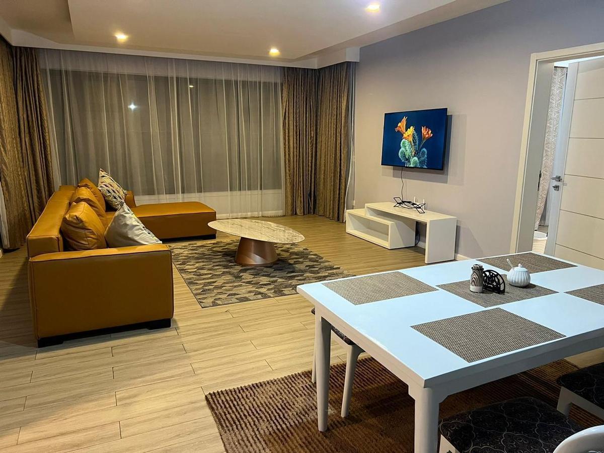 Serviced 2 Bed Apartment with En Suite at Lavington - 3