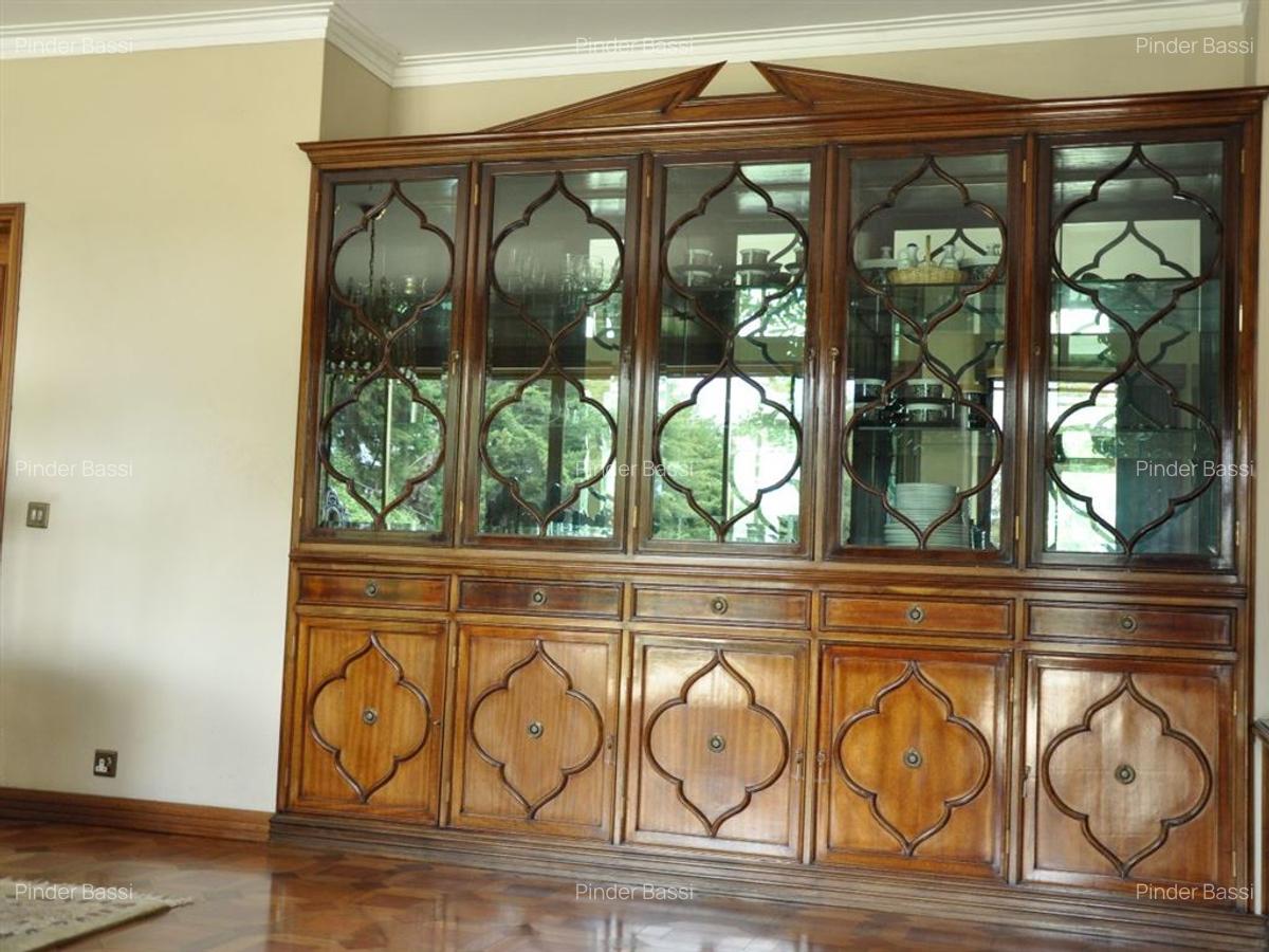 8 Bed Villa in Lavington - 9