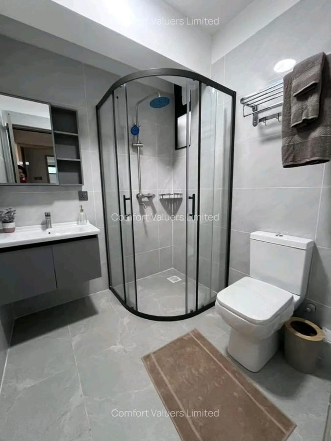 1 Bed Apartment with En Suite at Riverside Drive - 3