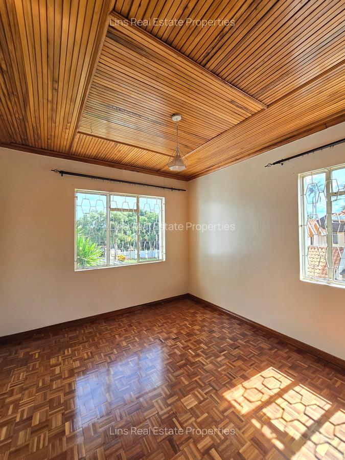 4 Bed House with En Suite in Runda - 13