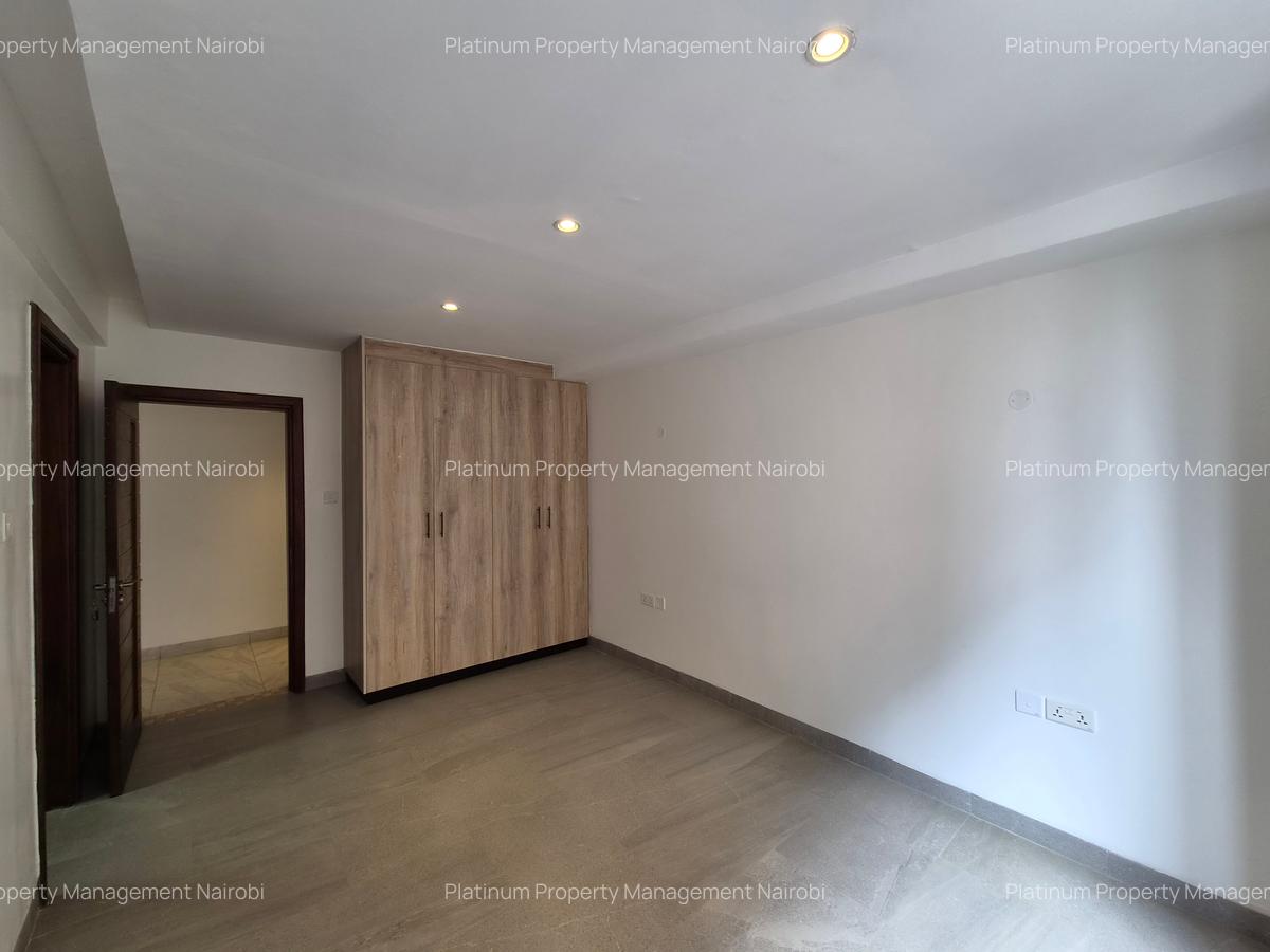4 Bed Apartment with En Suite at General Mathenge Drive - 18
