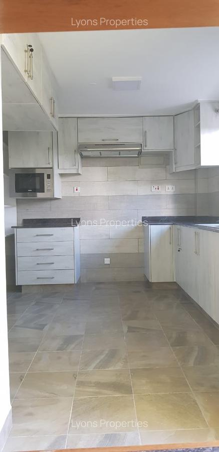 4 Bed Townhouse with Gym in Ongata Rongai - 2