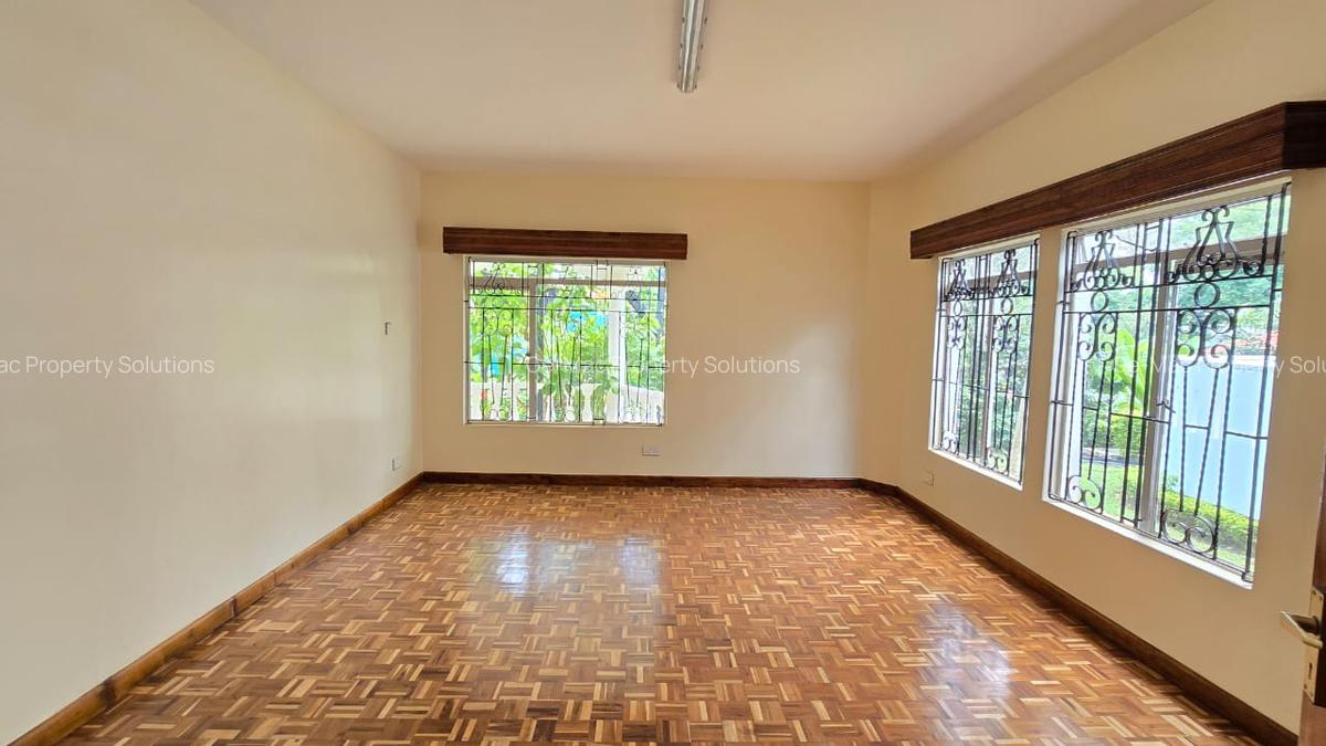 5,000 ft² Commercial Property with Service Charge Included in Gigiri - 4