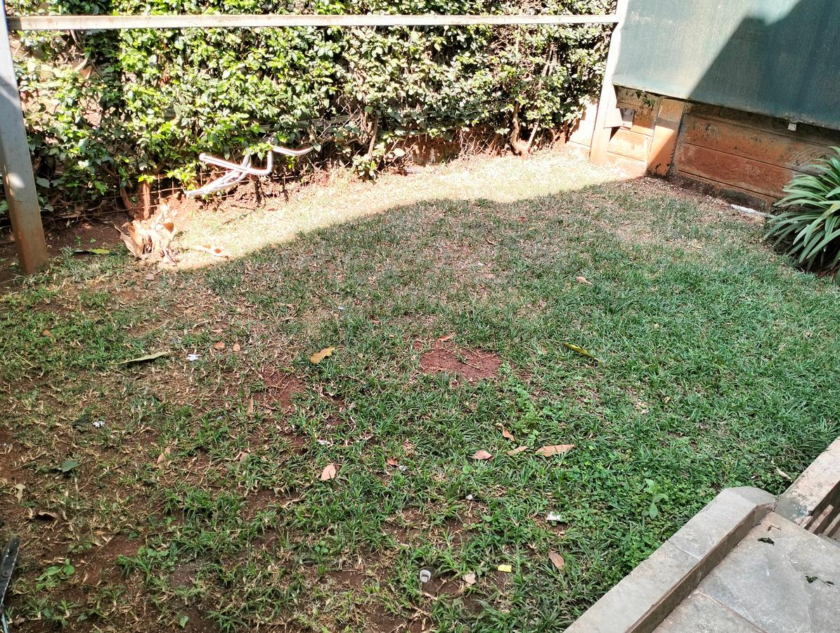 4 Bed Townhouse with En Suite in Lavington - 14