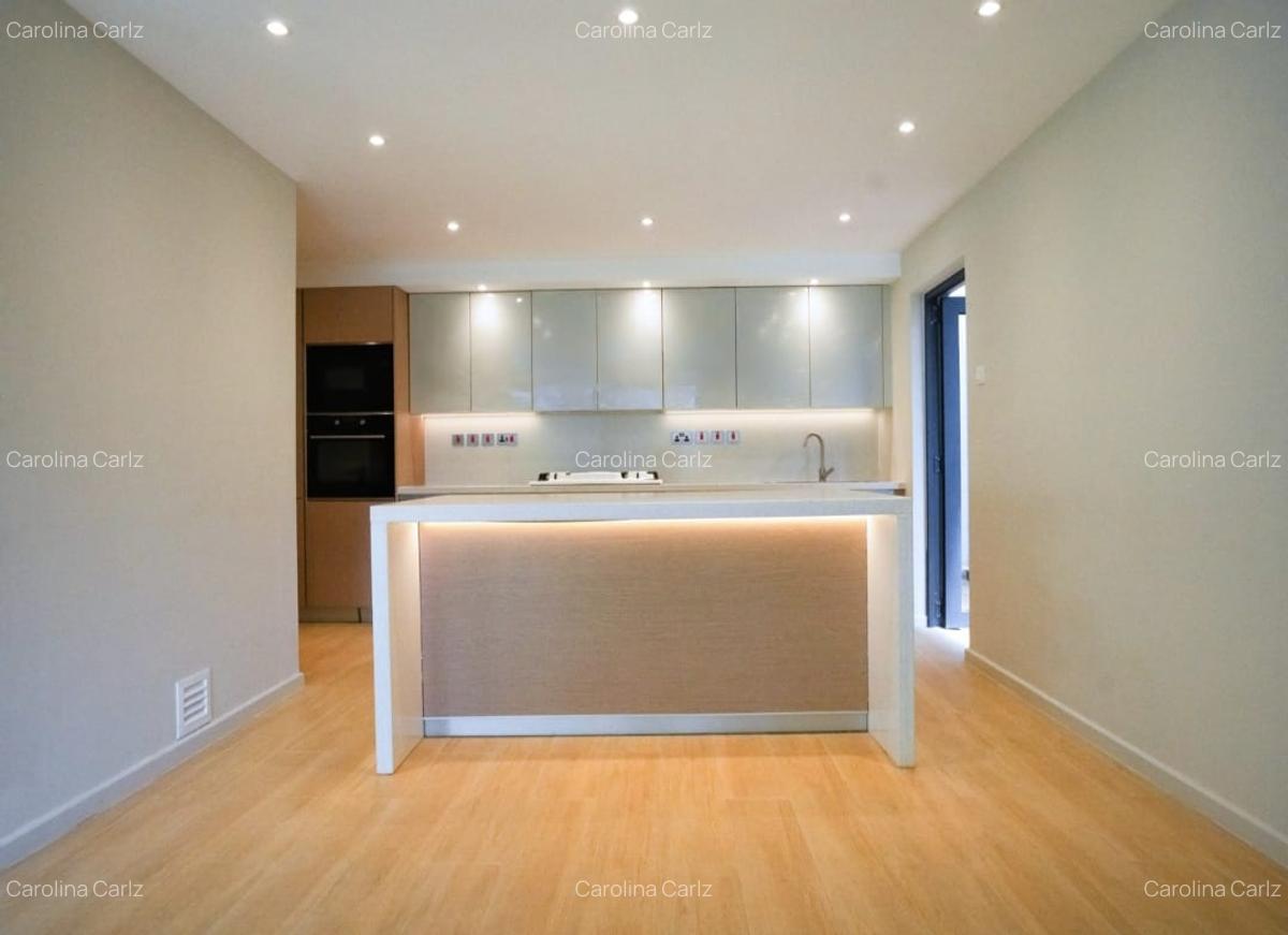 5 Bed House with En Suite at Kyuna - 6