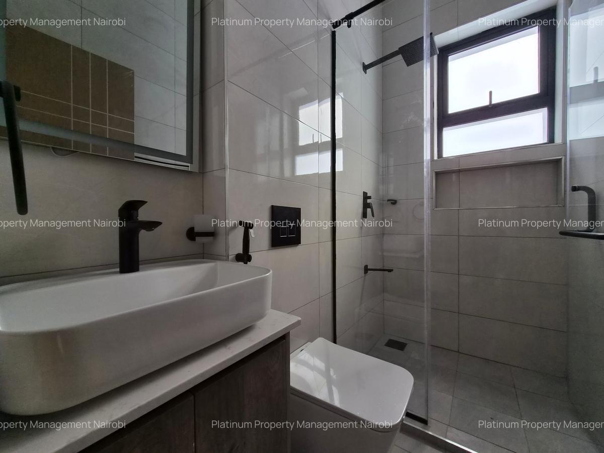 3 Bed Apartment with En Suite at Brookside Gardens - 13
