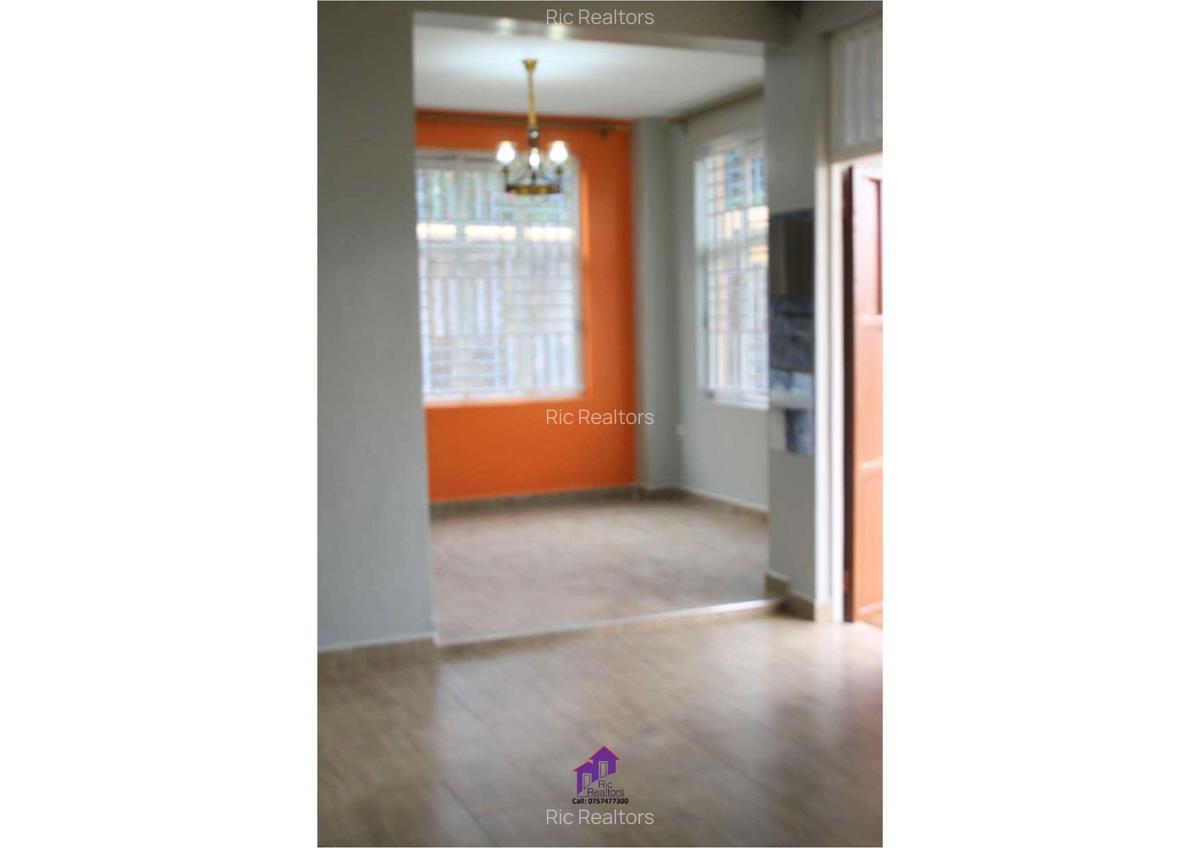 5 Bed Townhouse with En Suite at Rhino Park Road - 15