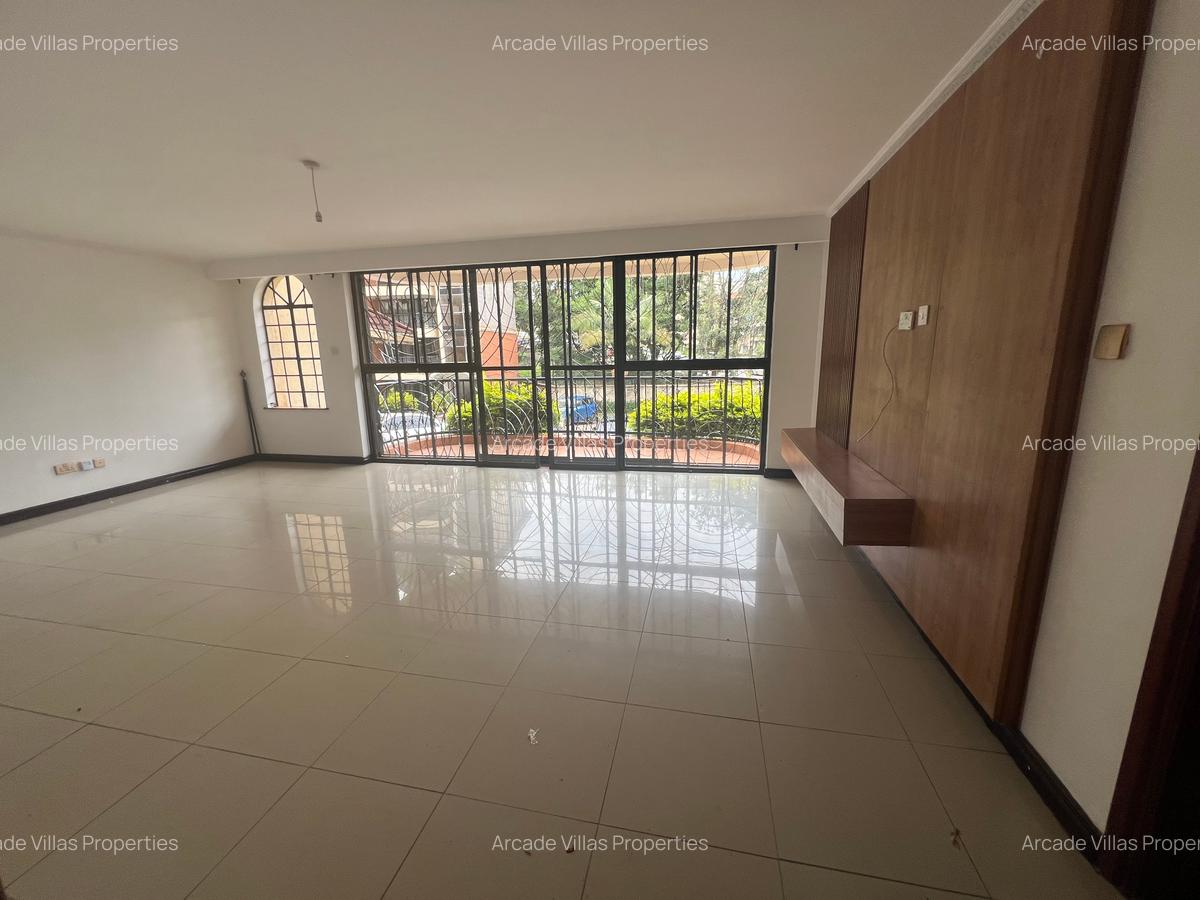 3 Bed Apartment with Swimming Pool in Kileleshwa - 1