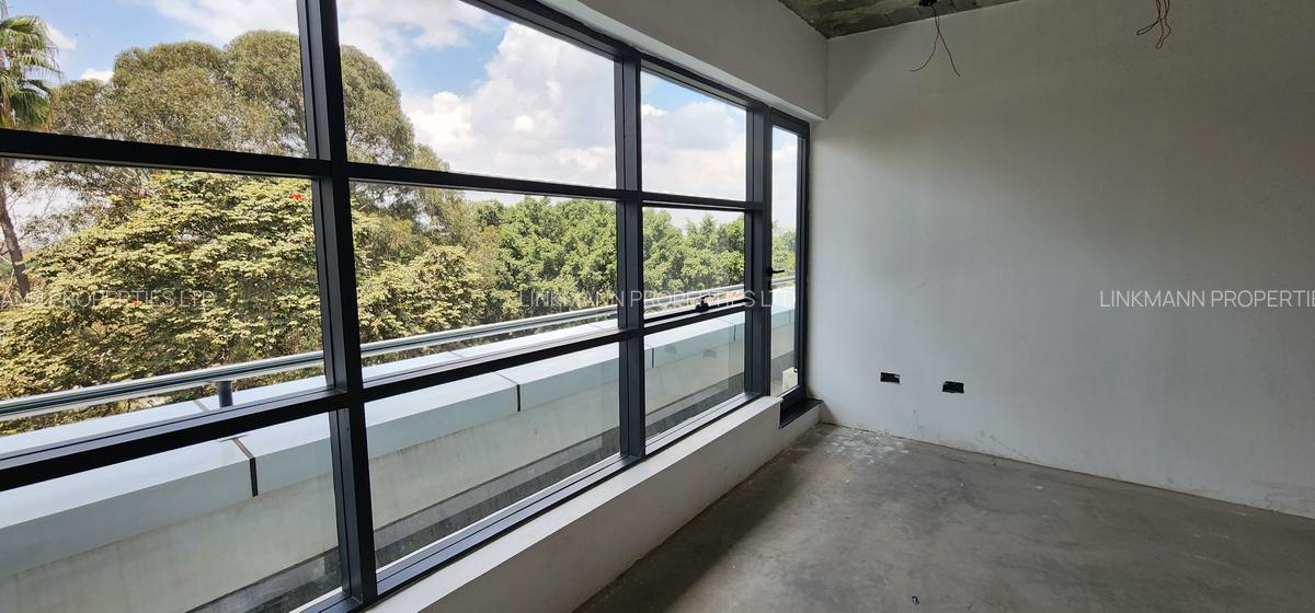 4,200 ft² Office with Service Charge Included in Lavington - 18