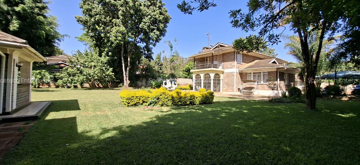 4 Bed House with En Suite in Runda - 4