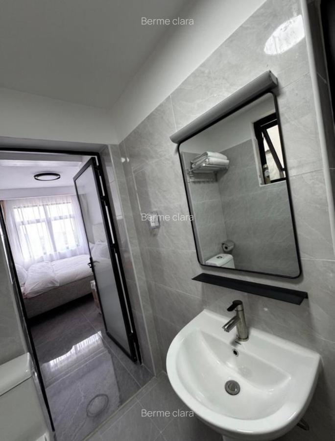 Serviced 2 Bed Apartment with Swimming Pool at Brickford Heights - 5