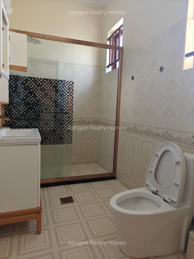 5 Bed House with En Suite at Muthaiga North - 11