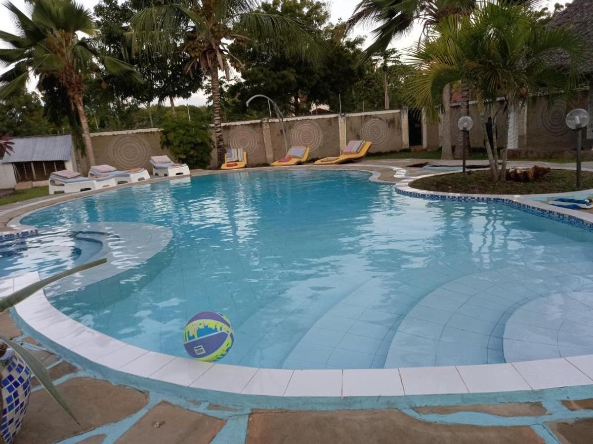 4 Bed Villa with En Suite in Diani - 15