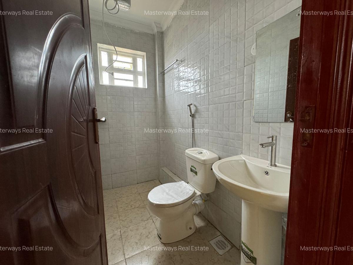 2 Bed Apartment with En Suite in Kamakis - 5