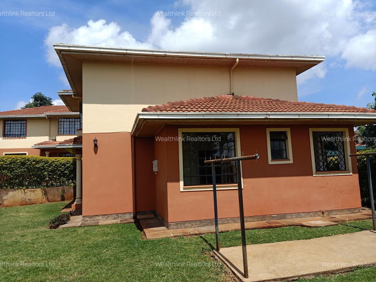 4 Bed Townhouse with Swimming Pool at Fourways Junction - 2
