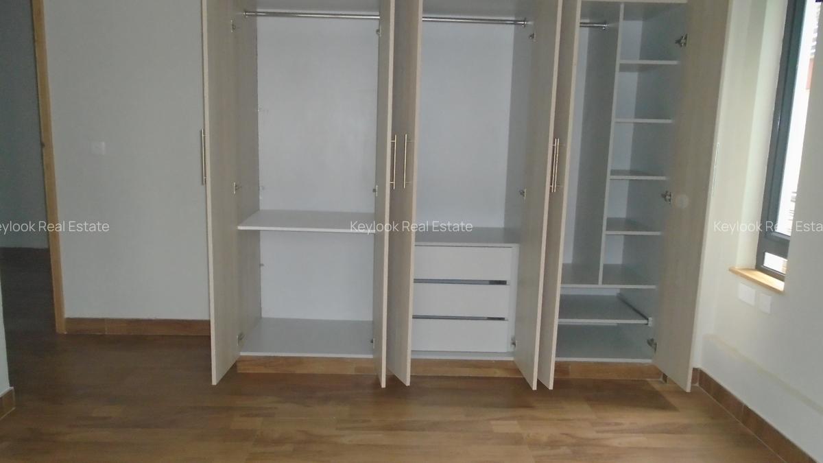 3 Bed Apartment with En Suite at Kileleshwa - 11