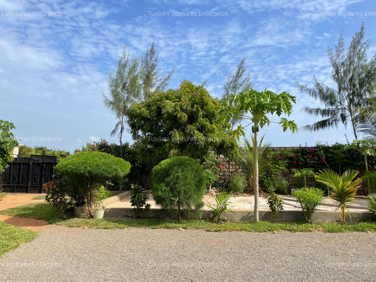 3 Bed House with En Suite at Takaunge Kilifi - 1