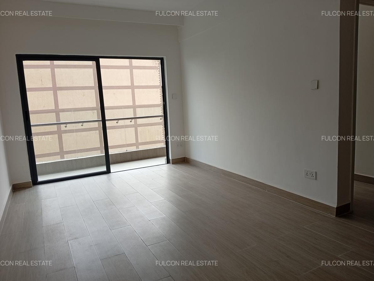 1 Bed Apartment with Swimming Pool in Kilimani - 4