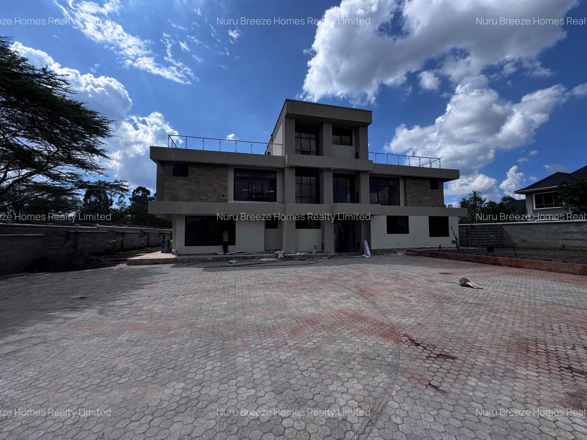 5 Bed Townhouse with En Suite in Karen - 8