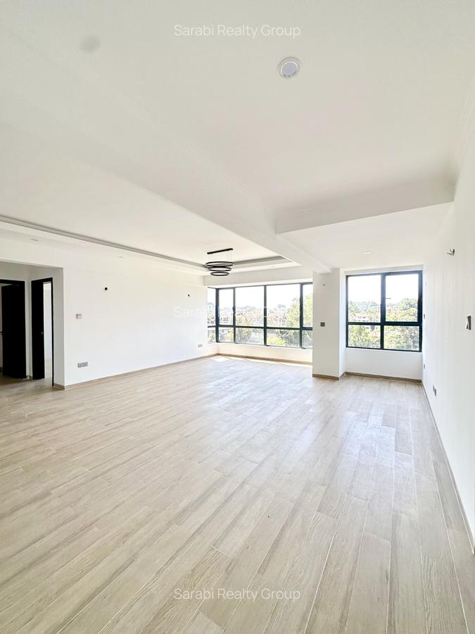 4 Bed Apartment with En Suite in Westlands Area - 3