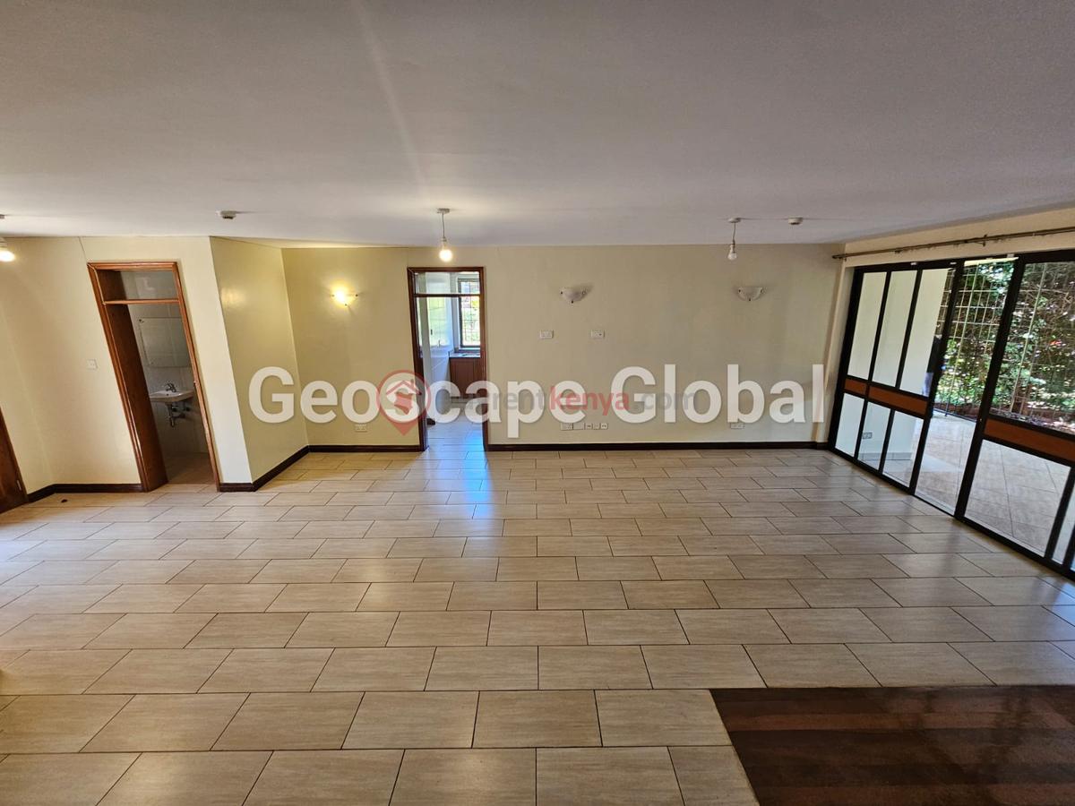 4 Bed House with En Suite in Runda - 6