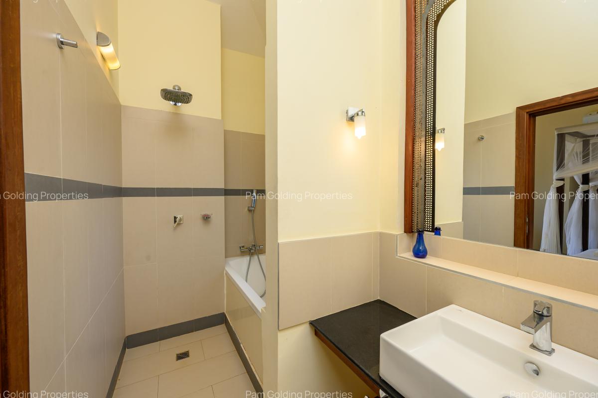 3 Bed Villa with En Suite at Mandharini - 19