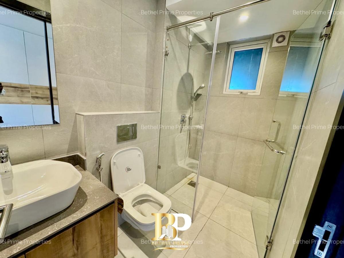 3 Bed Apartment with En Suite in General Mathenge - 15