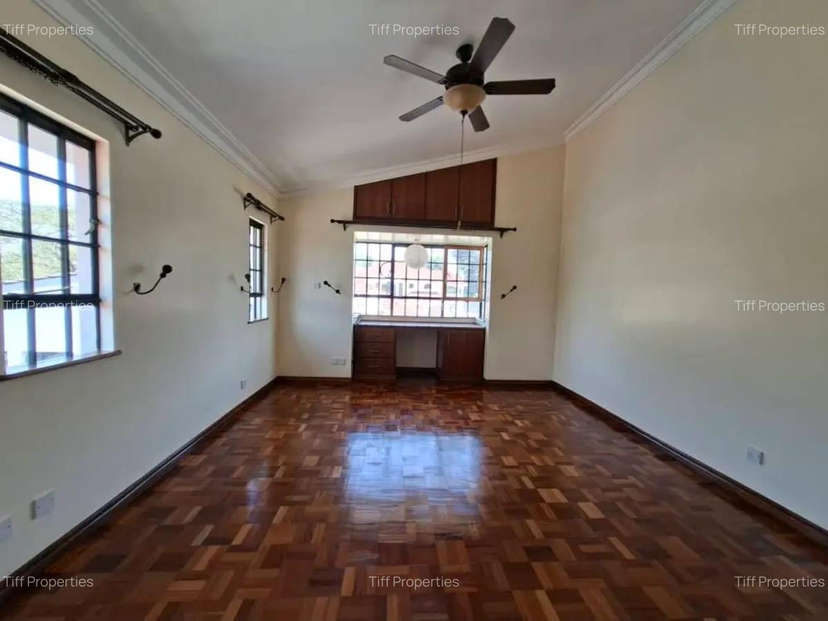 4 Bed House in Runda - 7