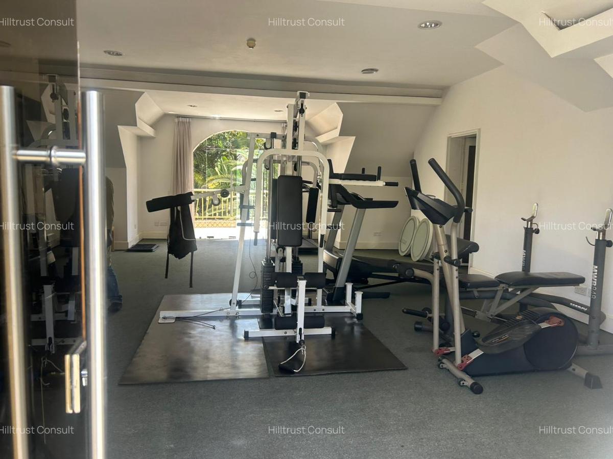 5 Bed House with En Suite in Muthaiga - 3