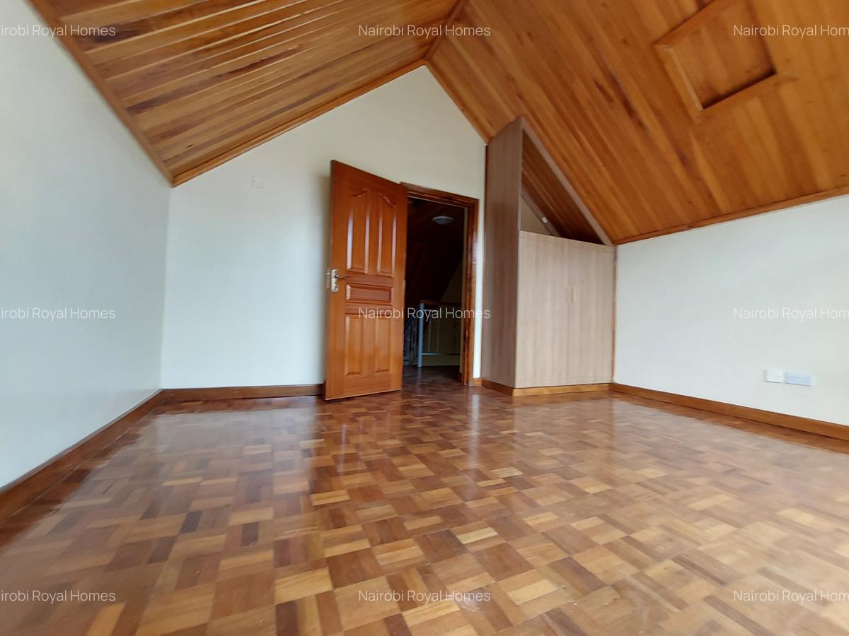 5 Bed Townhouse with En Suite at Owashiga Road - 17