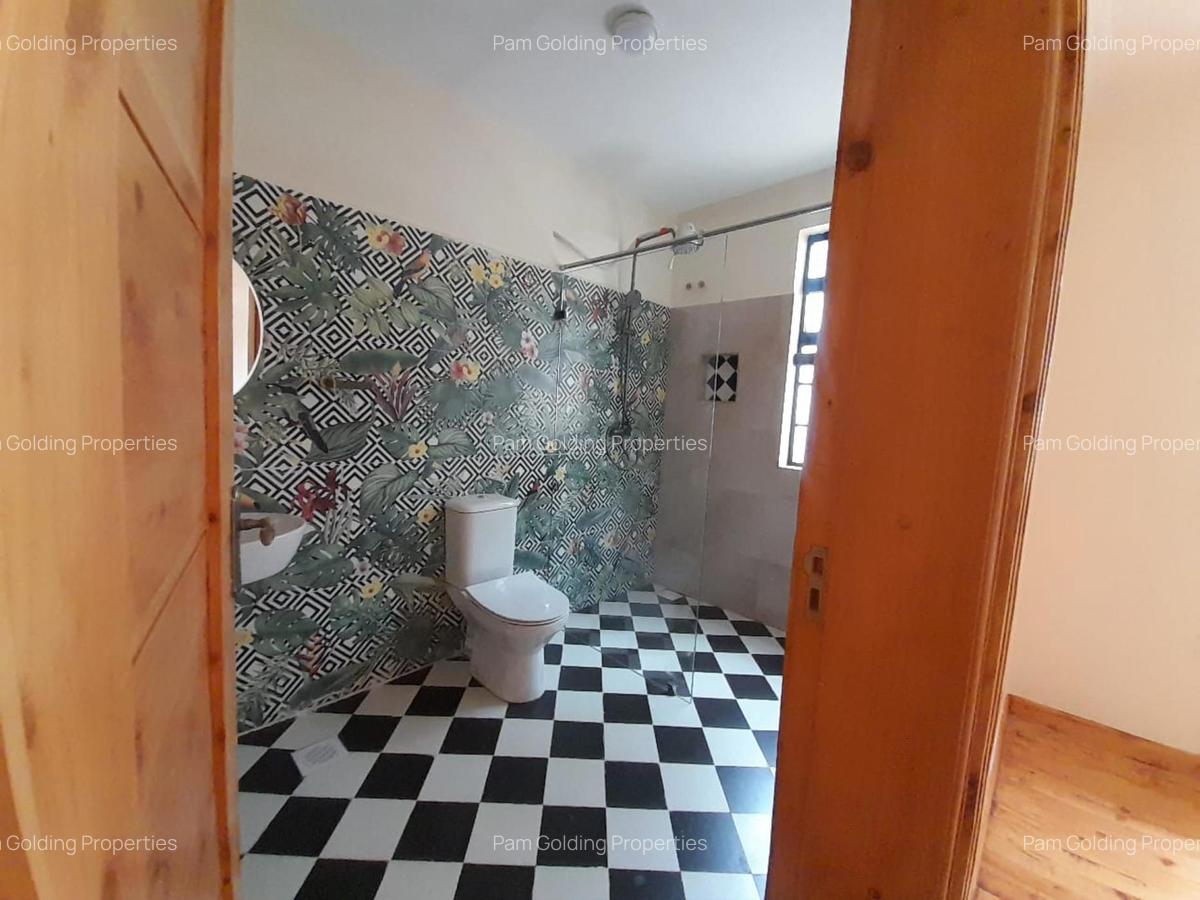 4 Bed House with En Suite in Karen - 15
