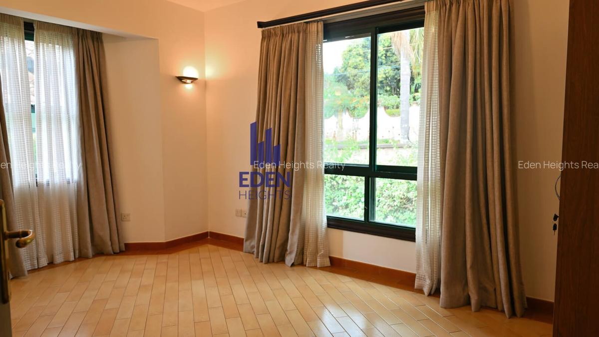 3 Bed Townhouse with En Suite in Westlands Area - 5