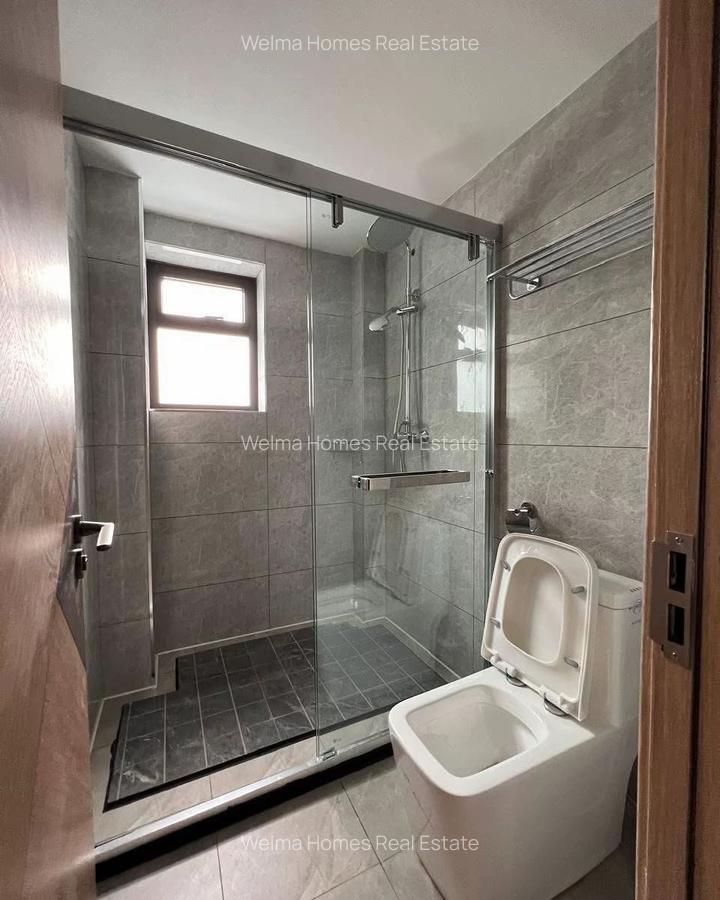 3 Bed Apartment with En Suite in Riverside - 15