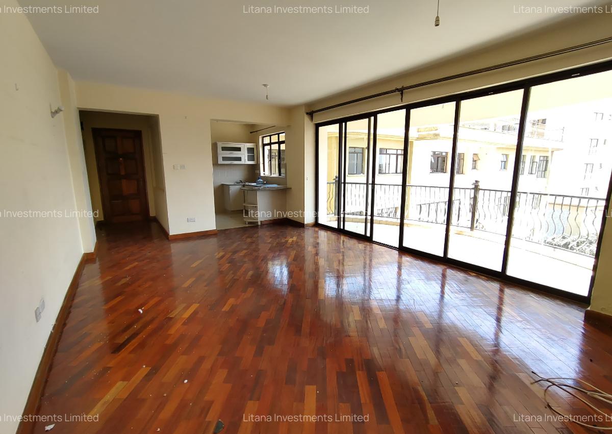 2 Bed Apartment with En Suite at Off Dennis Pritt - 2