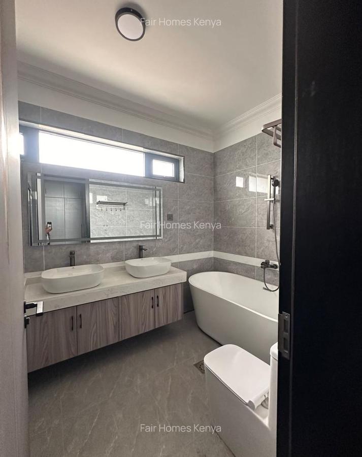 4 Bed Apartment with En Suite at Othaya Road - 5