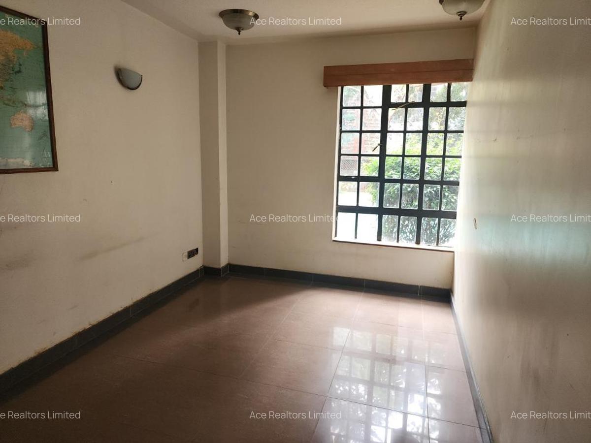 1,800 ft² Office with Backup Generator at State House Rd - 5