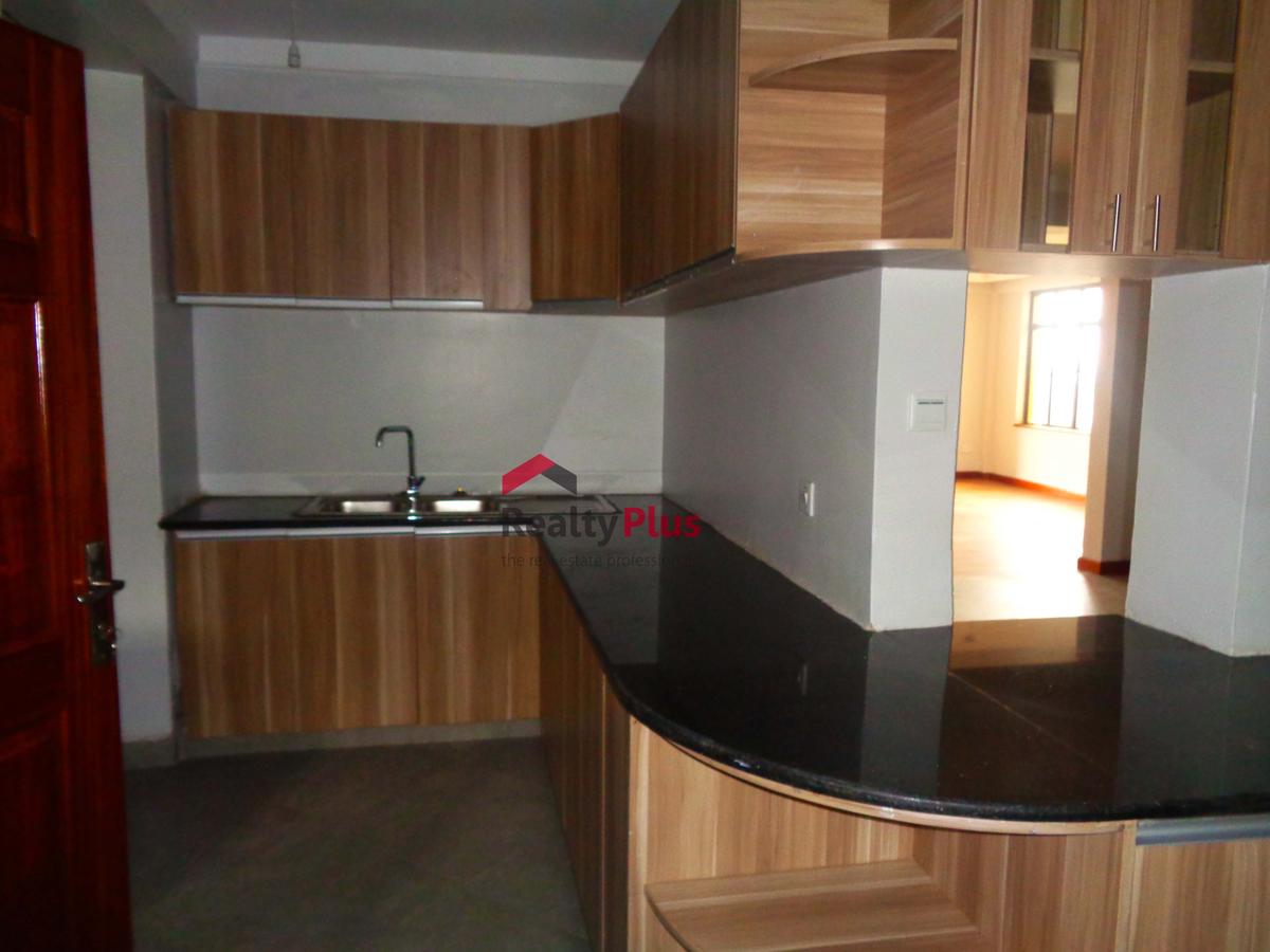 3 Bed Apartment with En Suite in Upper Hill - 14